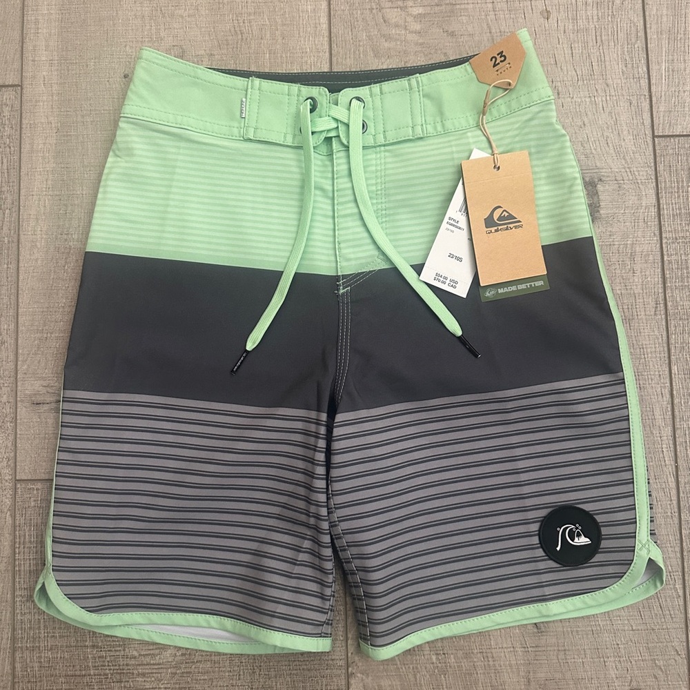 New With Tags Quiksilver Boys' 23/10S Highline Surfsilk Tijuana 17 Board Shorts
